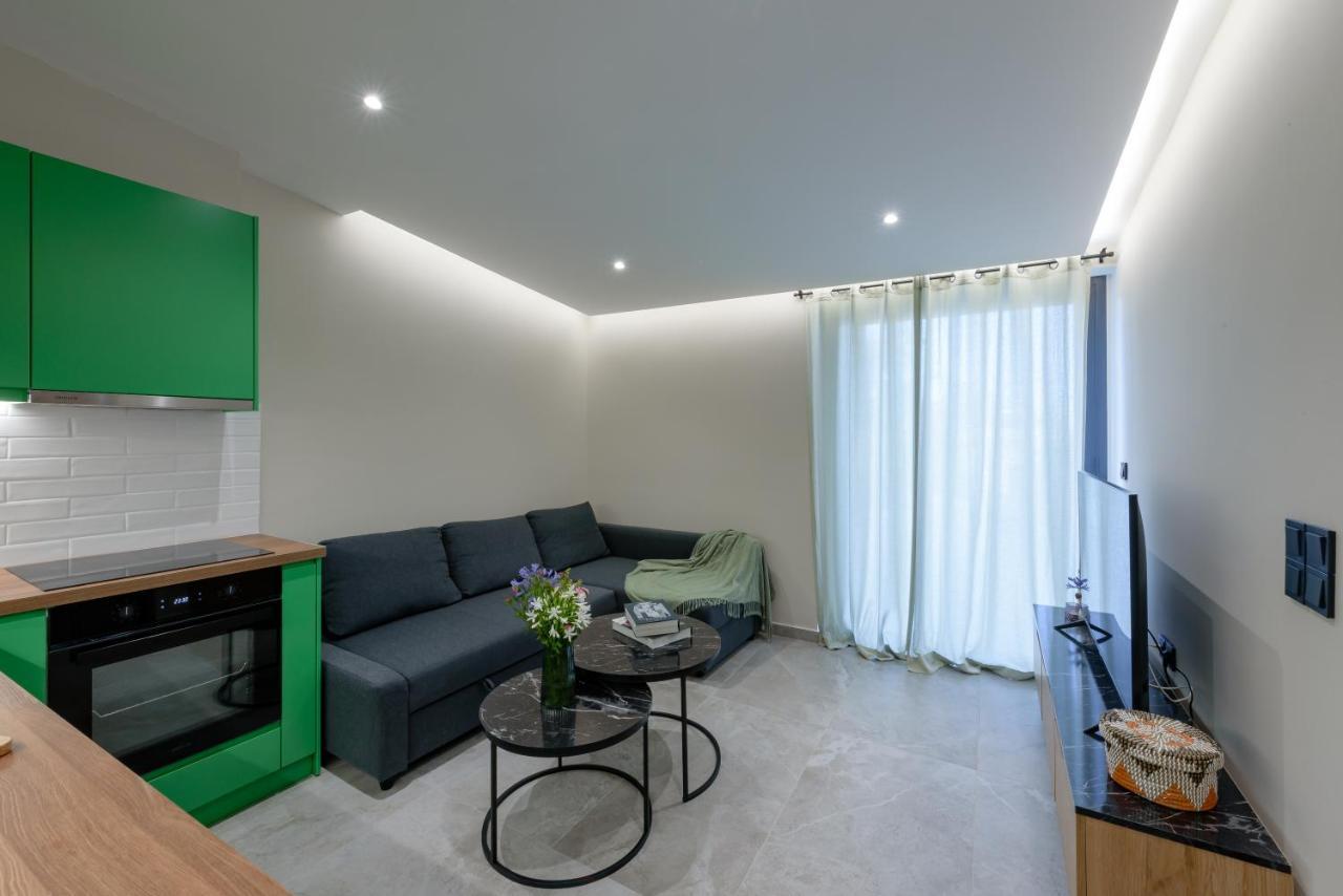 Galio Suites Airport By Airstay สปาตา ภายนอก รูปภาพ