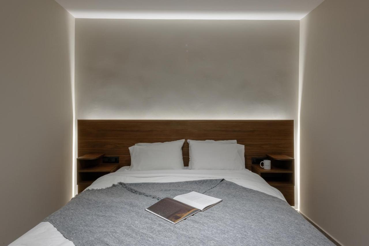Galio Suites Airport By Airstay สปาตา ภายนอก รูปภาพ