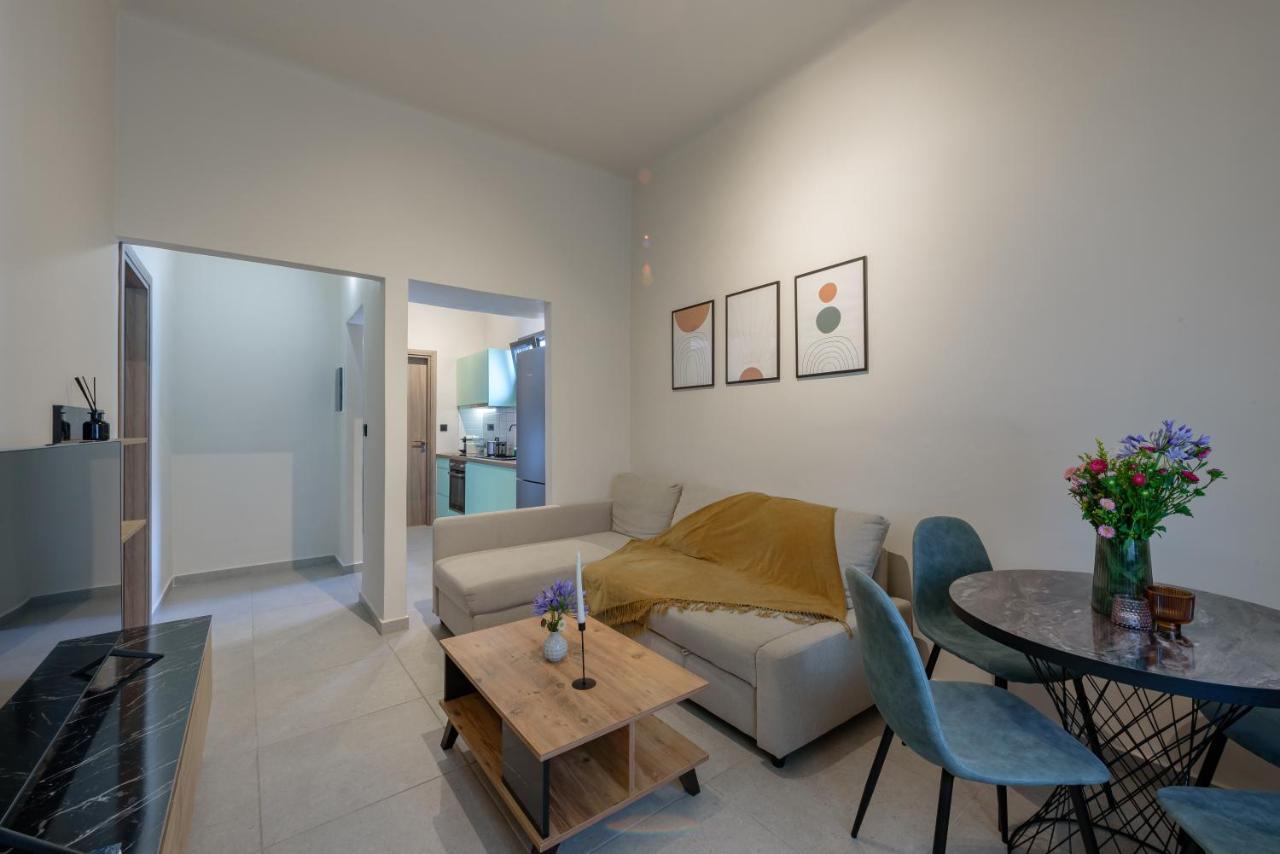 Galio Suites Airport By Airstay สปาตา ภายนอก รูปภาพ